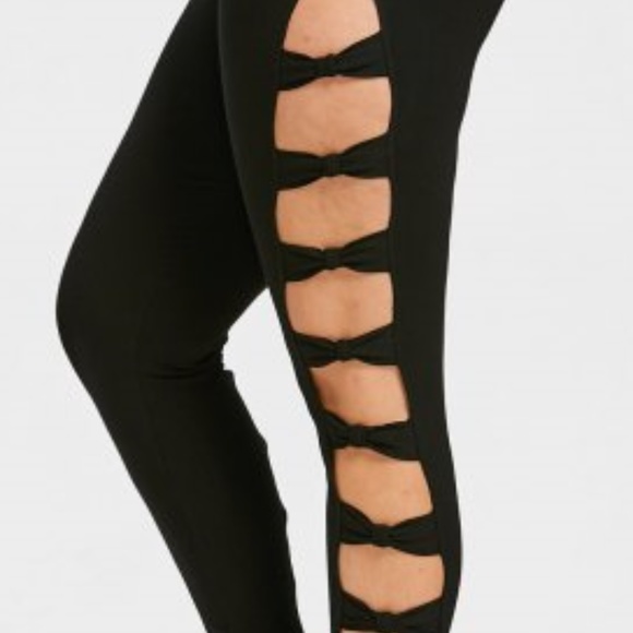 💥 Sexy Plus Size Bow Cut Leggings 💥 - Picture 3 of 3